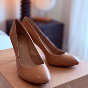 Elegant Tan Women's Pumps - Saks Fifth Avenue